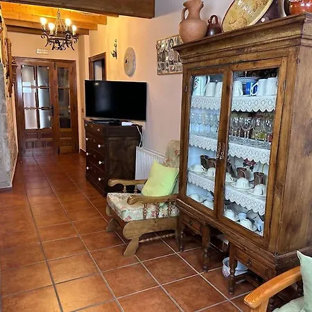 Casa Rural La Sandovala Сasa de vacaciones Forfoleda