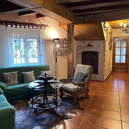 Casa Rural La Sandovala Сasa de vacaciones *
