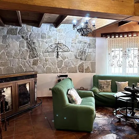 Сasa de vacaciones Casa Rural La Sandovala