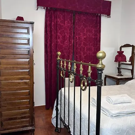 Сasa de vacaciones Casa Rural La Sandovala *