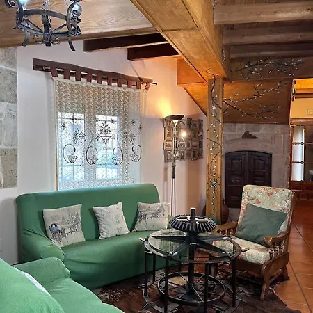Casa Rural La Sandovala Сasa de vacaciones